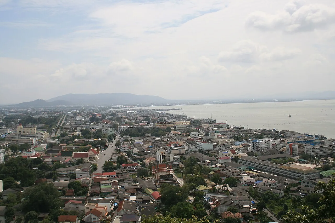 Widok na miasto Songkhla i zatokę